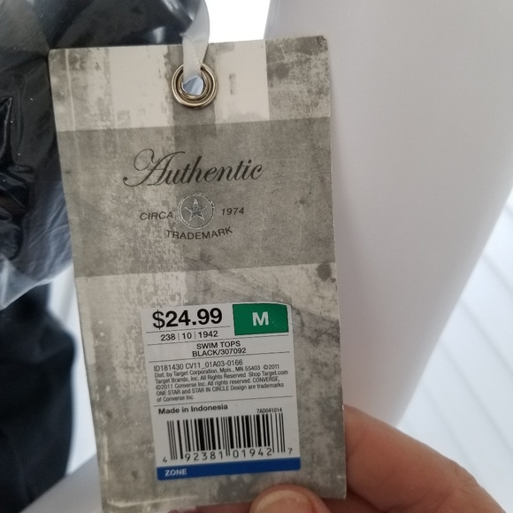 NEW! Converse halter/swim top. Optional strap - Picture 4 of 6